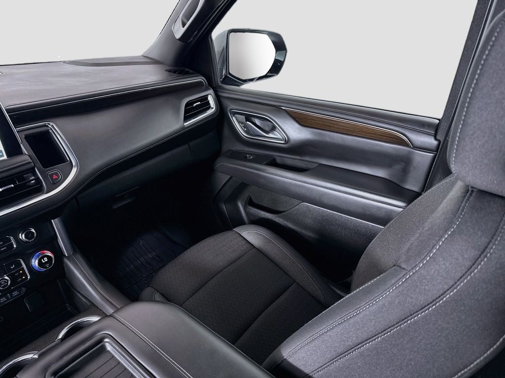 2024 GMC Yukon XL SLE