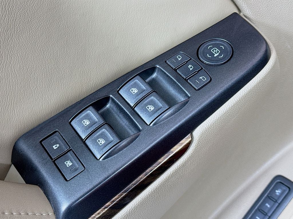2015 GMC Yukon XL SLT 1500