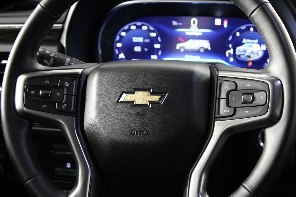 2023 Chevrolet Suburban LT