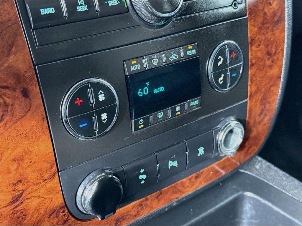 2011 Chevrolet Suburban 1500 LT LT1