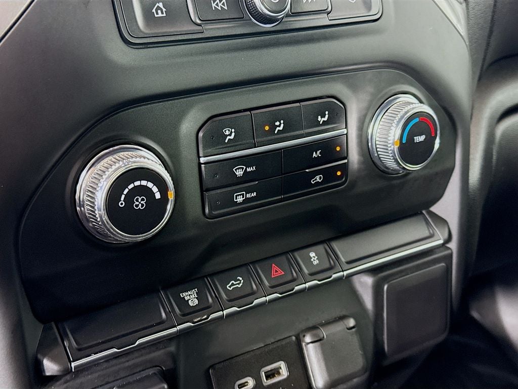 2023 GMC Sierra 2500HD Pro