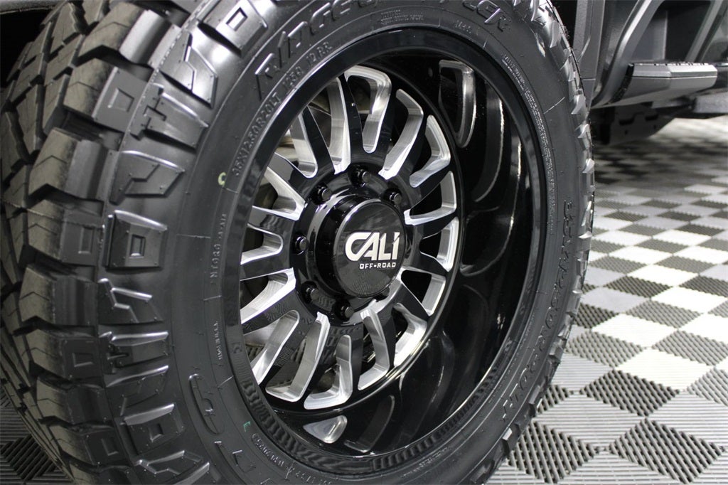 2023 GMC Sierra 2500HD AT4