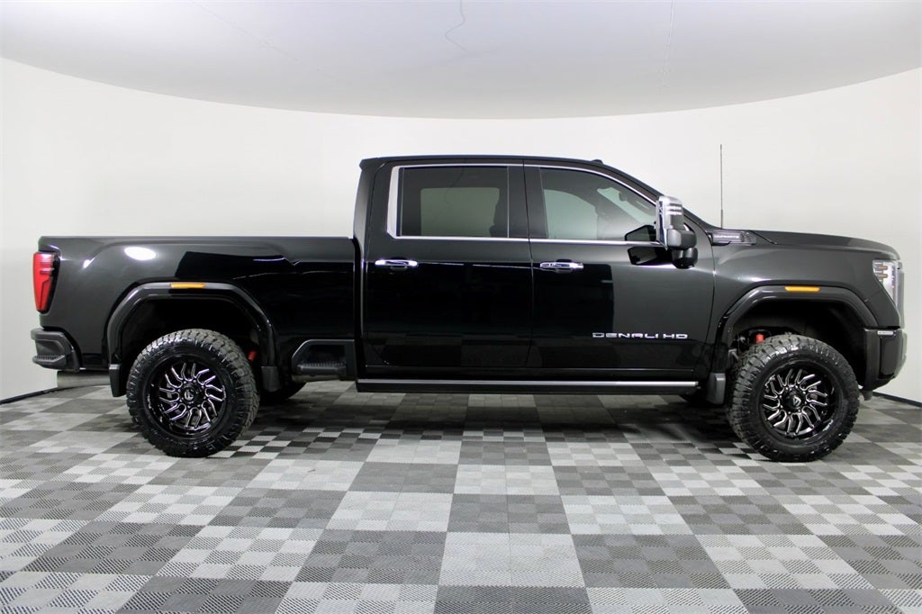 2024 GMC Sierra 2500HD Denali Ultimate