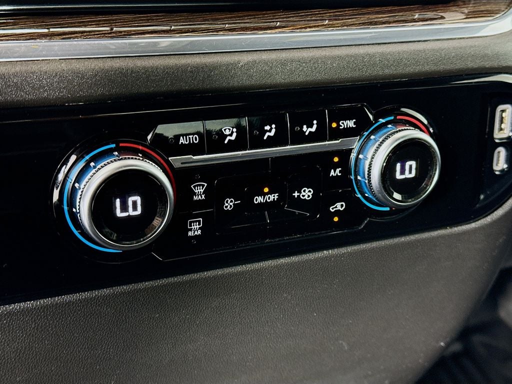 2024 GMC Sierra 3500HD SLE