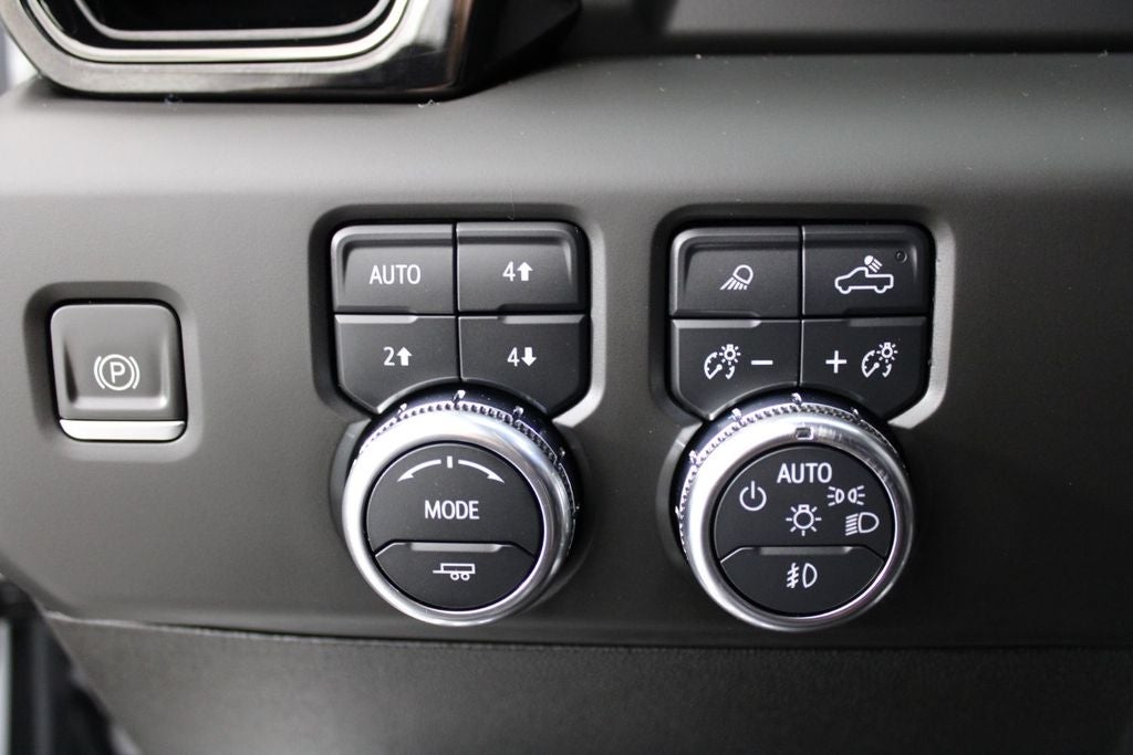 2024 GMC Sierra 3500HD AT4