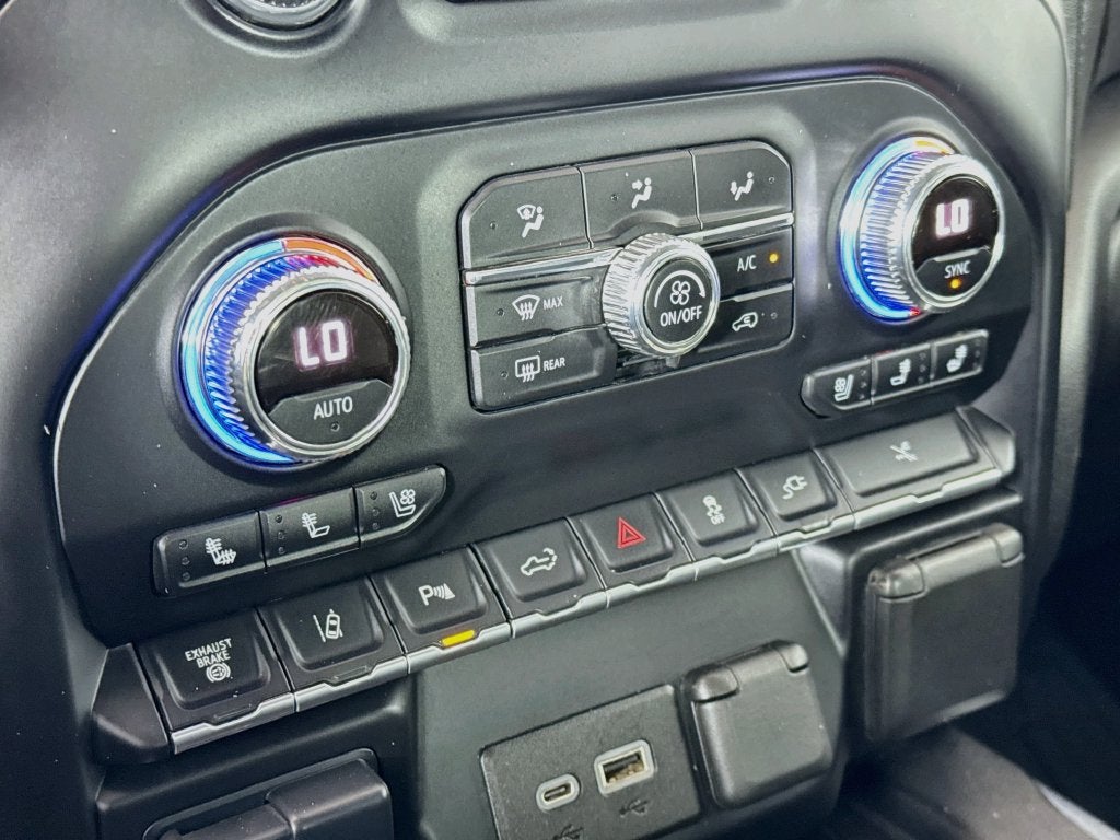 2022 GMC Sierra 3500HD Denali