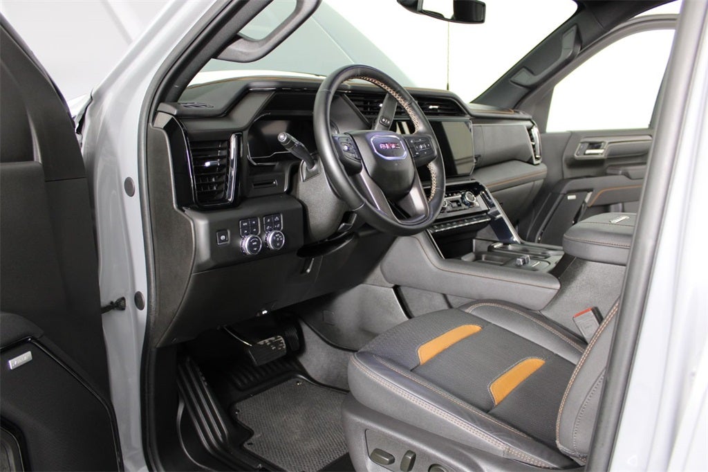 2025 GMC Sierra 3500HD AT4