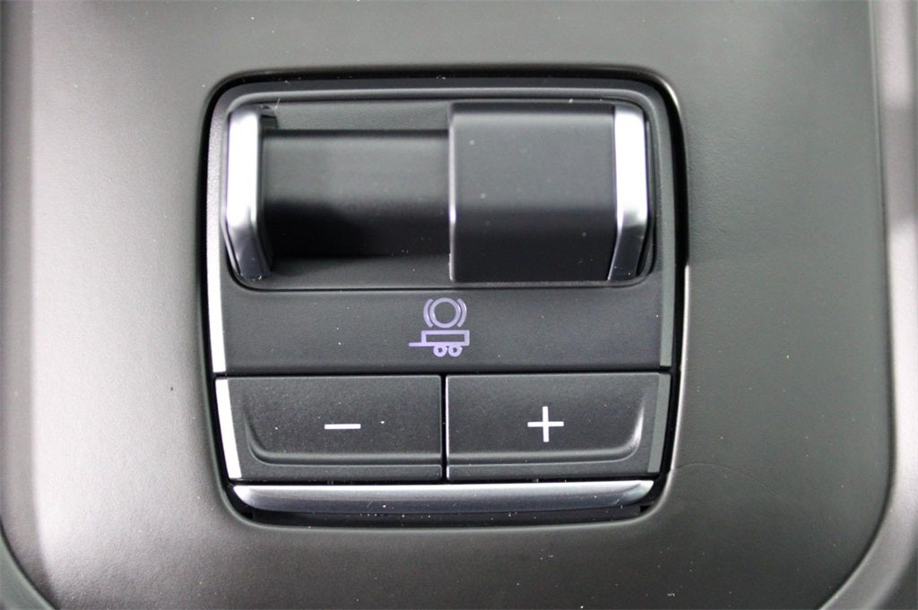 2025 GMC Sierra 3500HD AT4