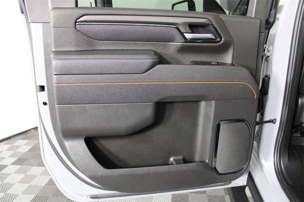 2025 GMC Sierra 3500HD AT4