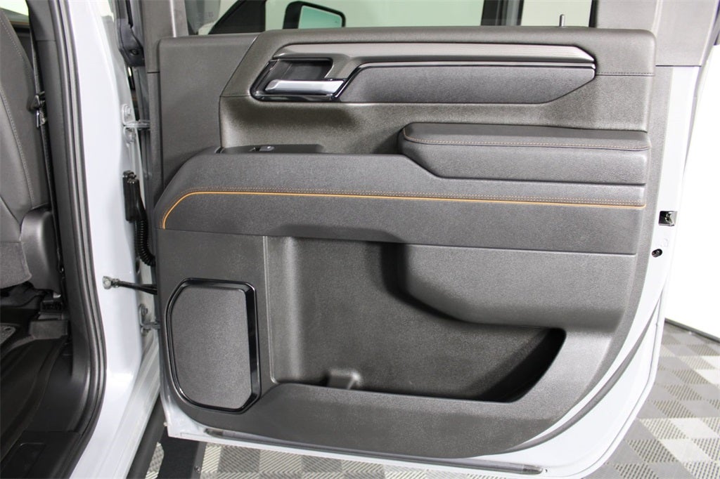 2025 GMC Sierra 3500HD AT4