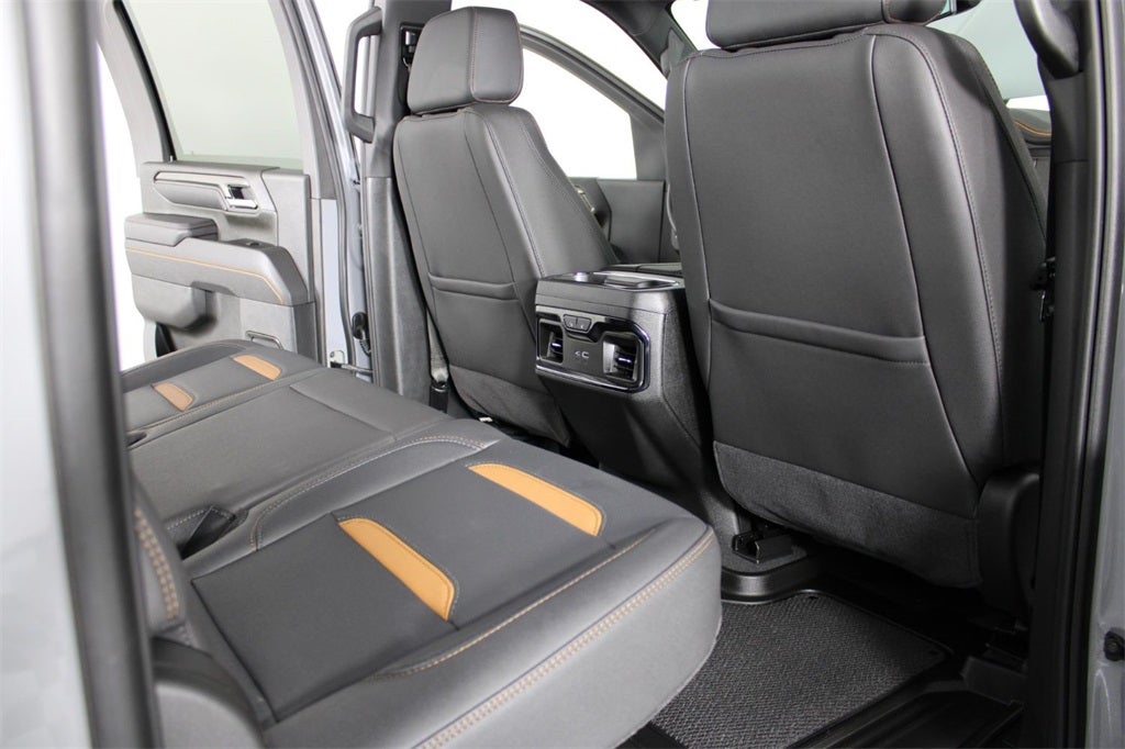 2025 GMC Sierra 3500HD AT4