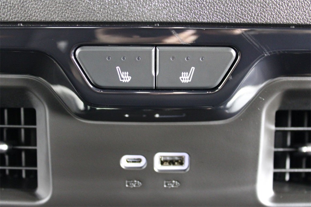 2025 GMC Sierra 3500HD AT4