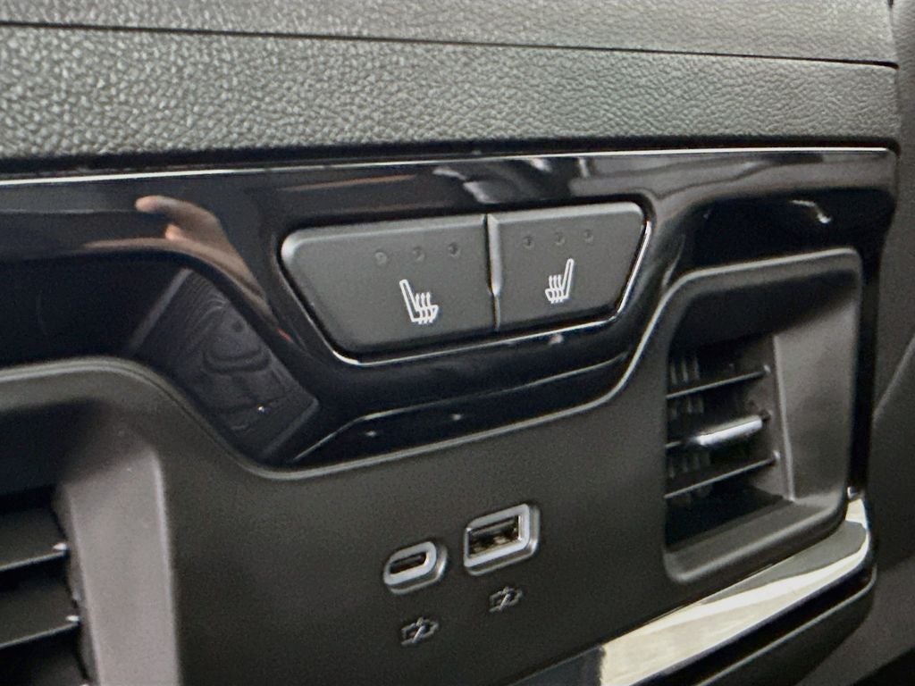 2026 GMC Sierra 3500HD AT4