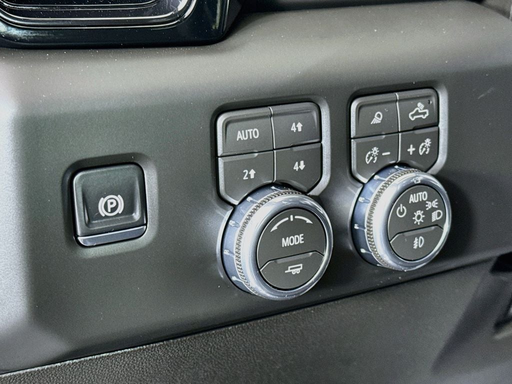 2026 GMC Sierra 3500HD AT4