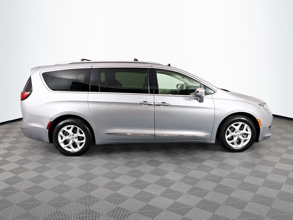 2020 Chrysler Pacifica Limited