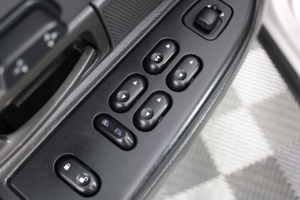 2004 Ford Crown Victoria Police Interceptor