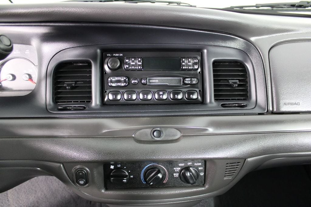 2004 Ford Crown Victoria Police Interceptor