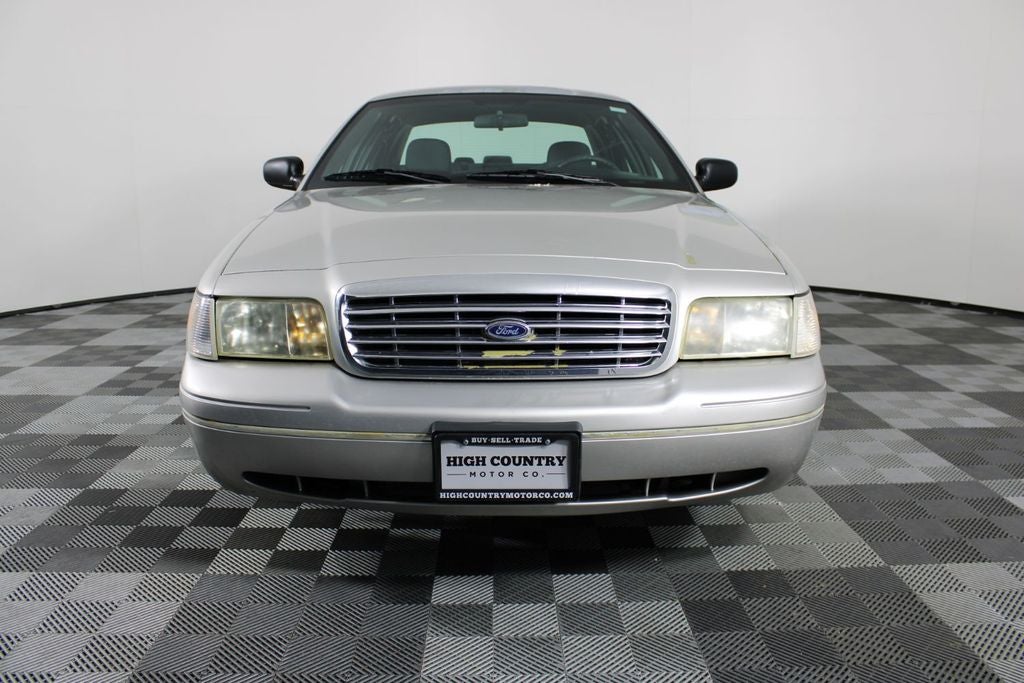 2004 Ford Crown Victoria Police Interceptor