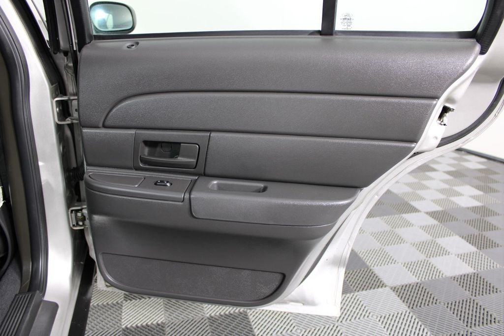 2004 Ford Crown Victoria Police Interceptor