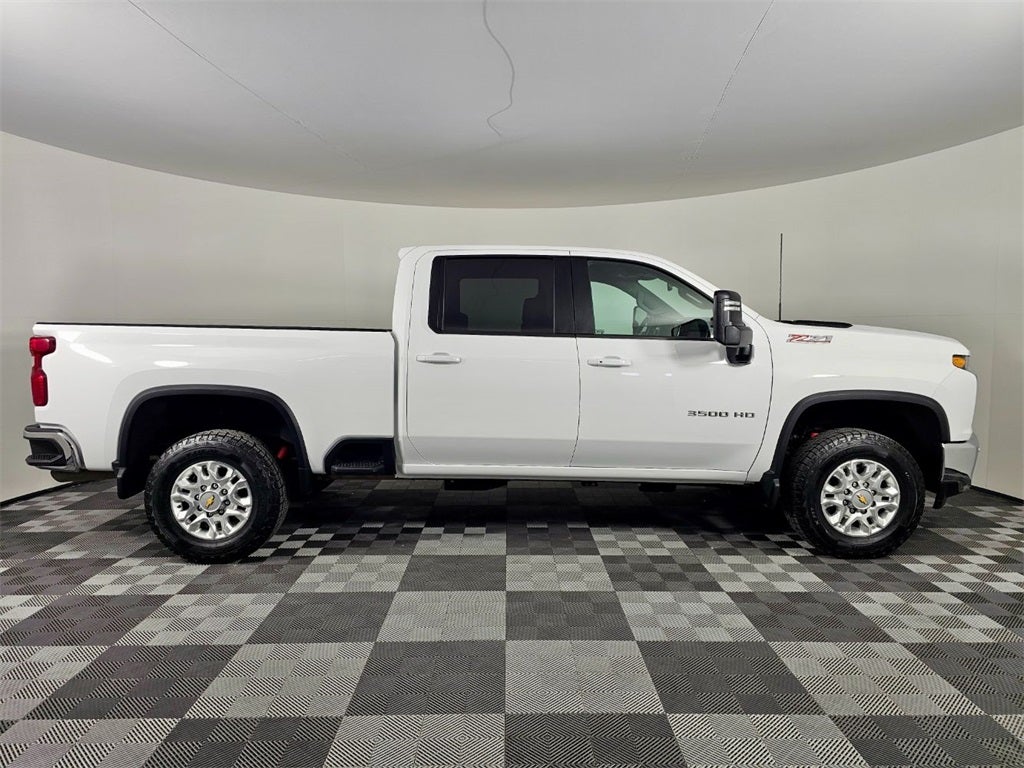 2023 Chevrolet Silverado 3500HD LT