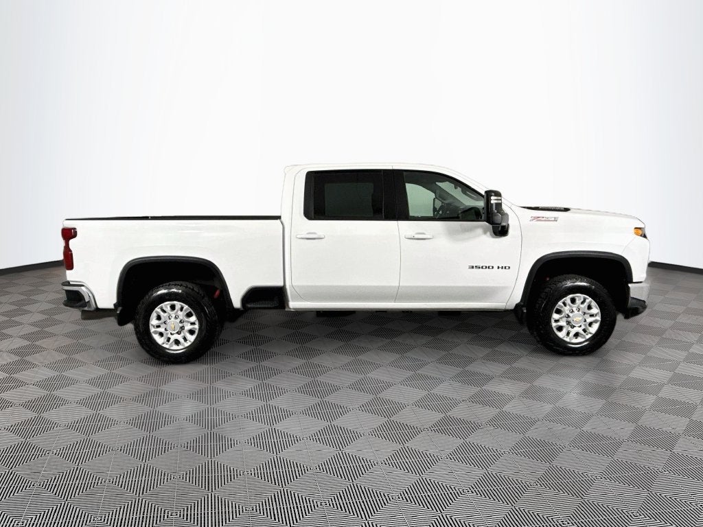2023 Chevrolet Silverado 3500HD LT
