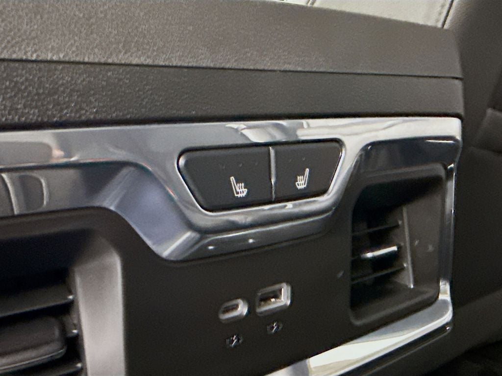 2024 Chevrolet Silverado 3500HD LTZ