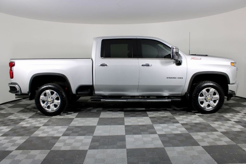 2023 Chevrolet Silverado 3500HD LTZ