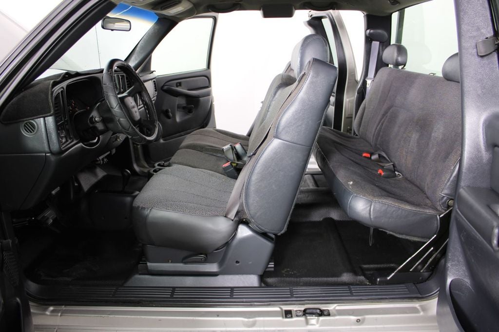 2002 GMC Sierra 1500 Standard