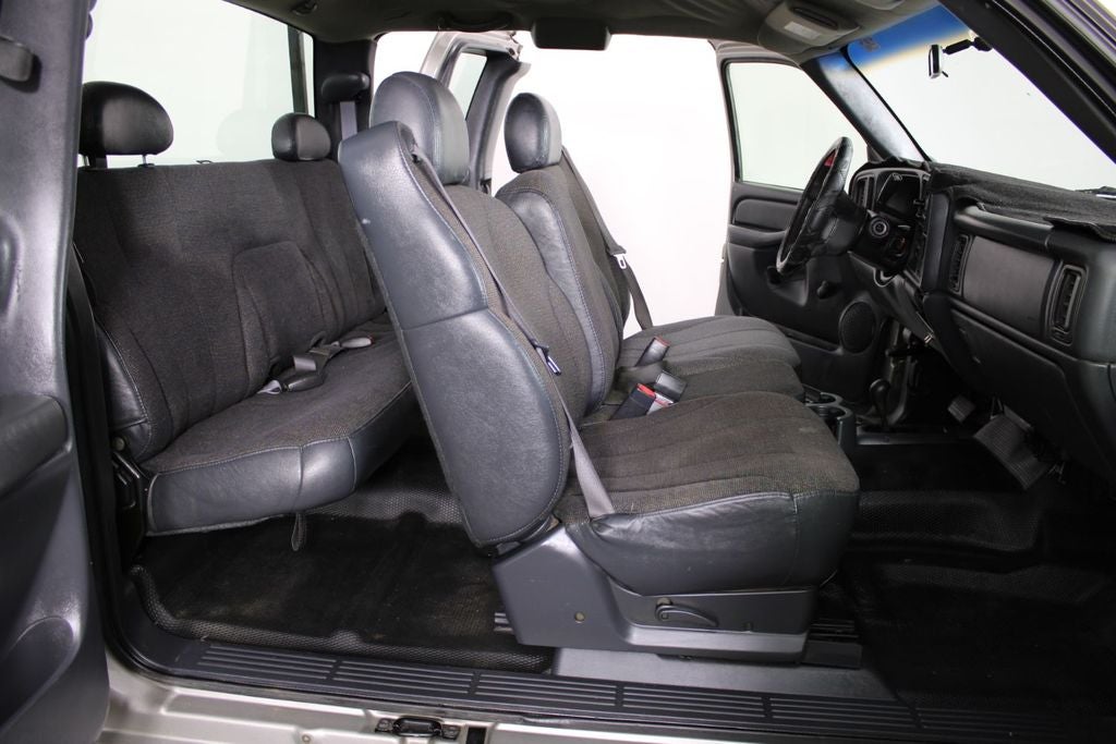 2002 GMC Sierra 1500 Standard