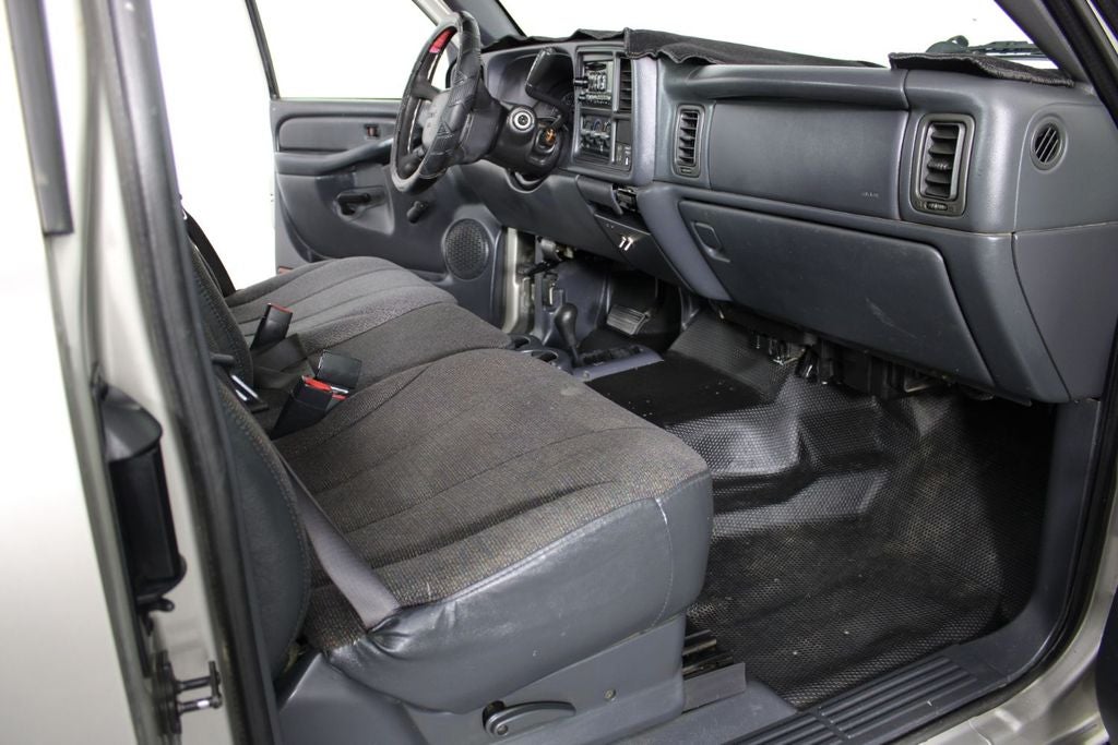 2002 GMC Sierra 1500 Standard