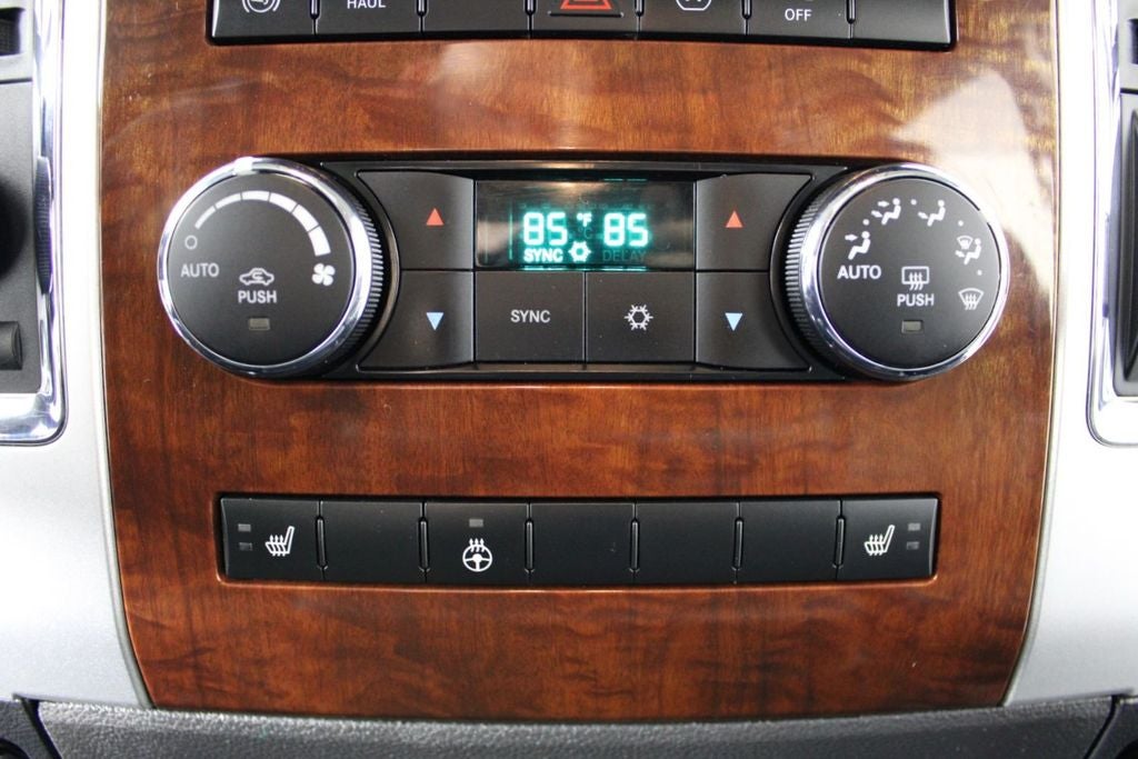 2011 RAM 3500 Laramie