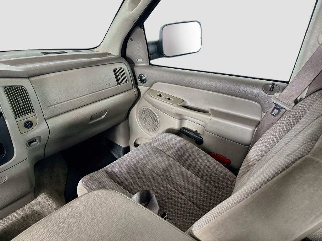 2005 Dodge Ram 2500 SLT