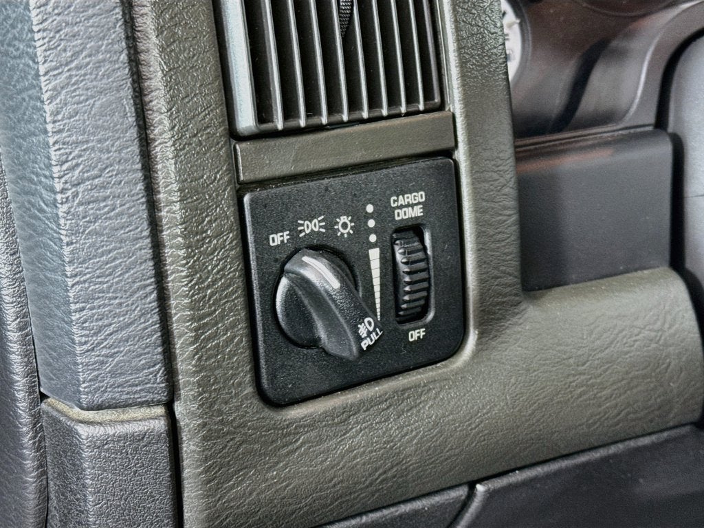 2004 Dodge Ram 2500 SLT
