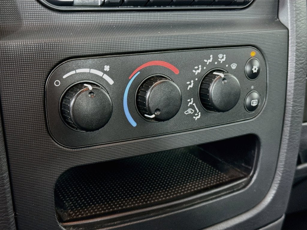 2004 Dodge Ram 2500 SLT