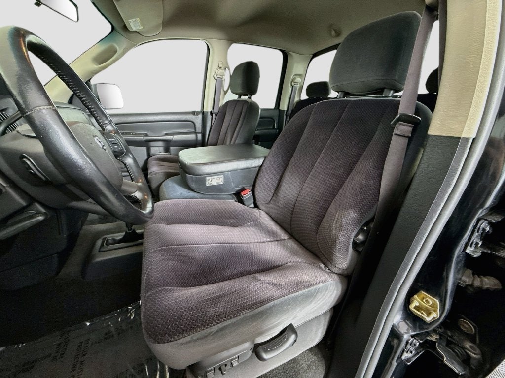2004 Dodge Ram 2500 SLT