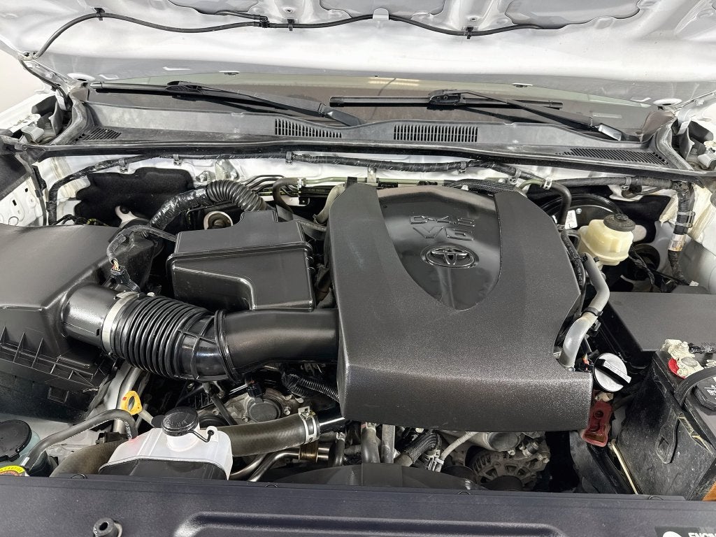 2018 Toyota Tacoma SR V6