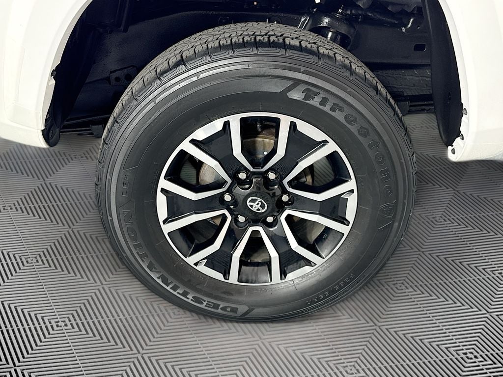2023 Toyota Tacoma TRD Sport V6