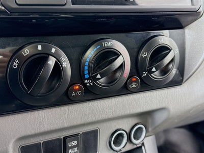 2013 Toyota Tacoma Base V6