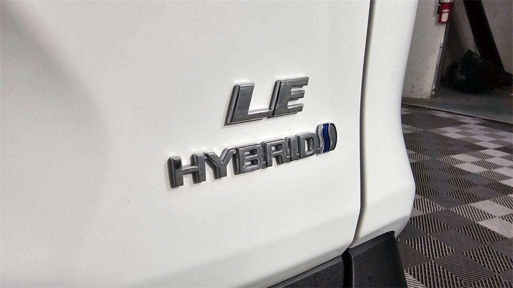 2024 Toyota RAV4 Hybrid LE