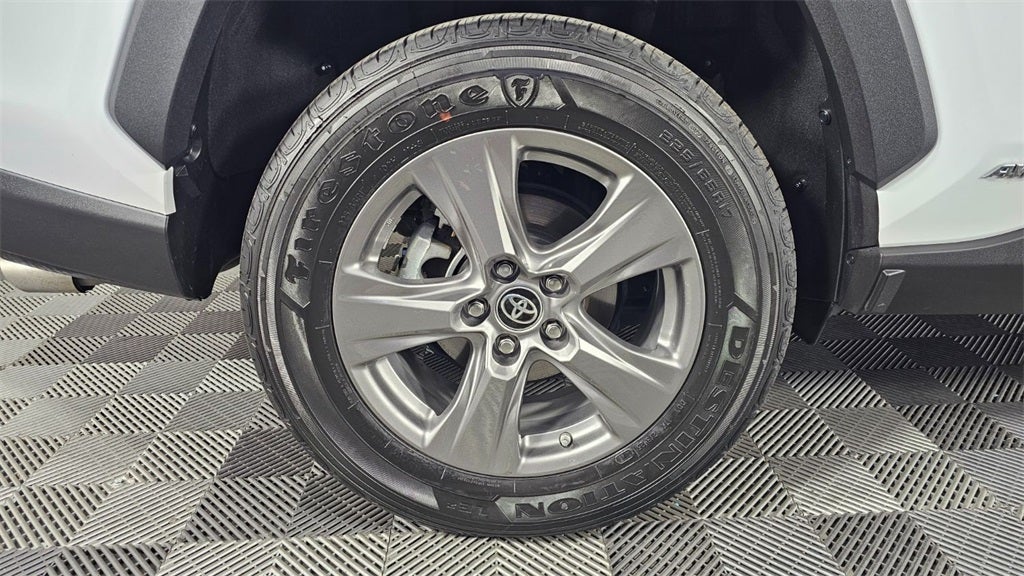 2024 Toyota RAV4 Hybrid LE