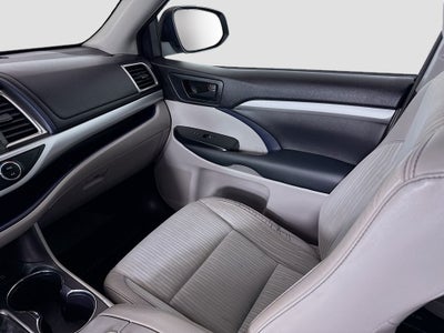 2015 Toyota Highlander LE Plus V6