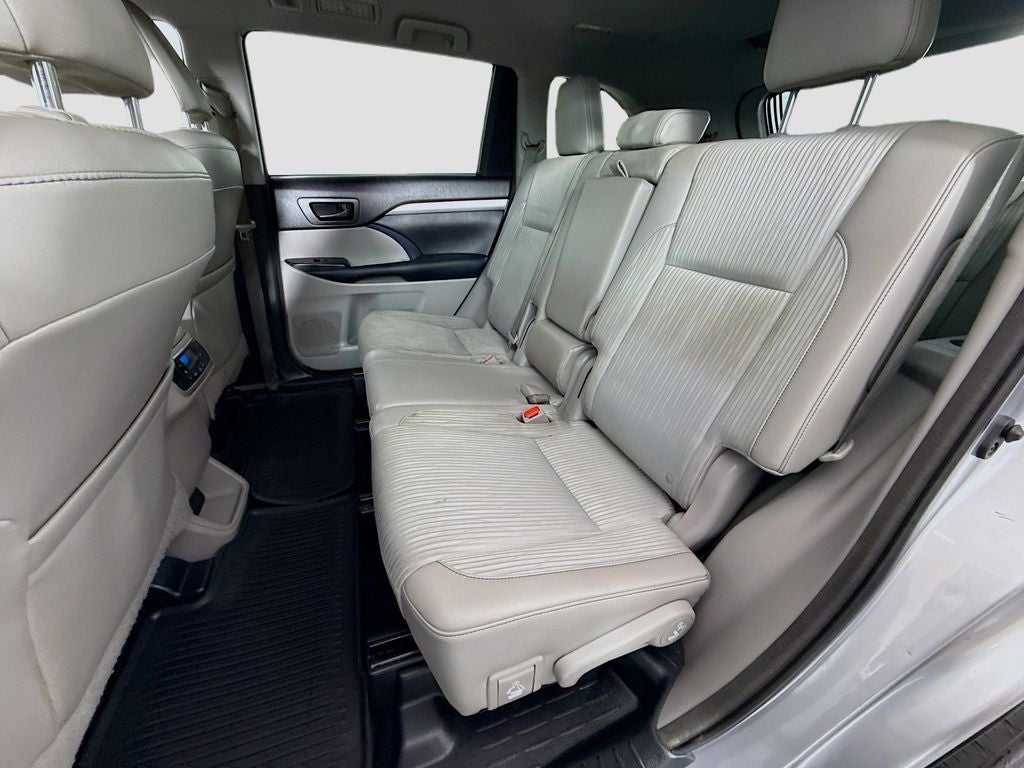 2015 Toyota Highlander LE Plus V6