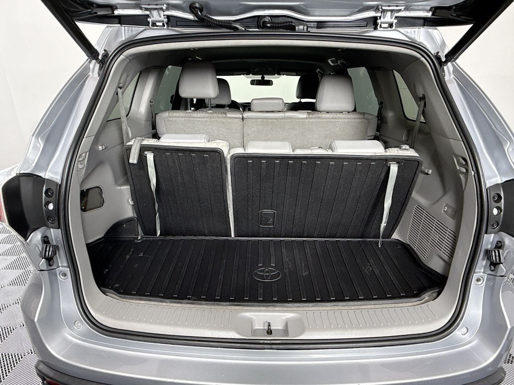 2015 Toyota Highlander LE Plus V6