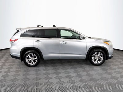 2015 Toyota Highlander LE Plus V6