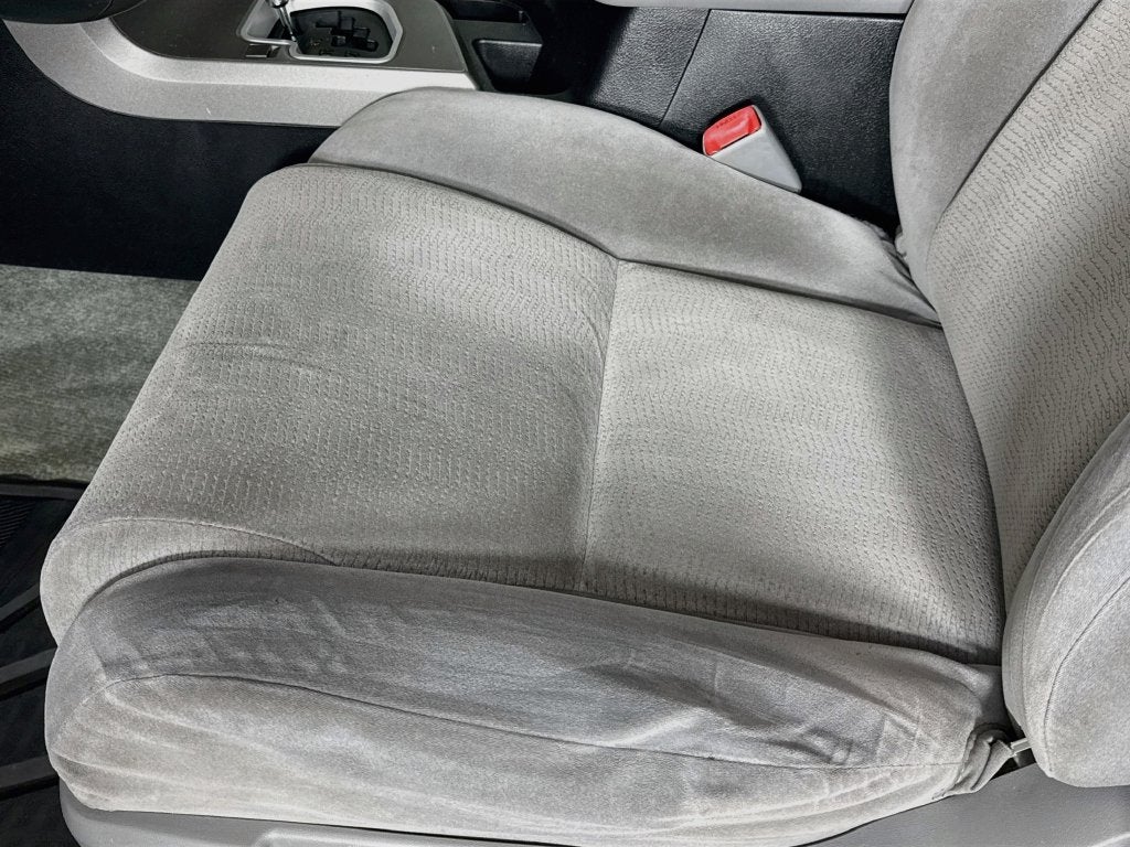 2010 Toyota Sequoia SR5 5.7L