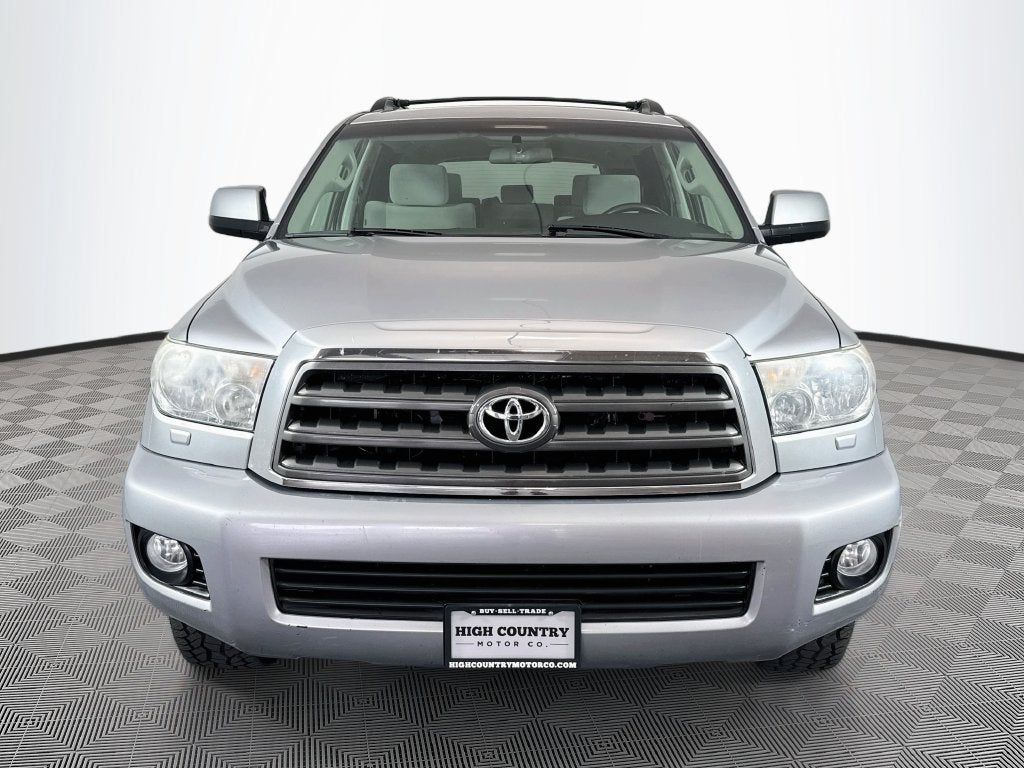 2010 Toyota Sequoia SR5 5.7L