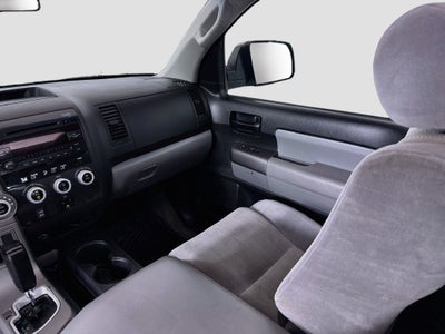 2010 Toyota Sequoia SR5 5.7L