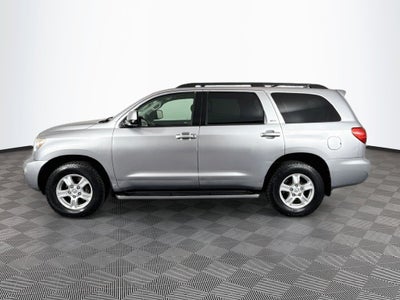 2010 Toyota Sequoia SR5 5.7L