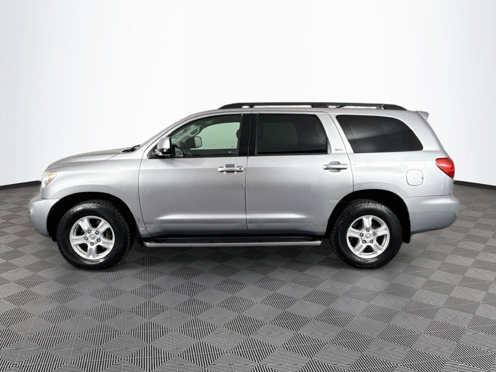 2010 Toyota Sequoia SR5 5.7L