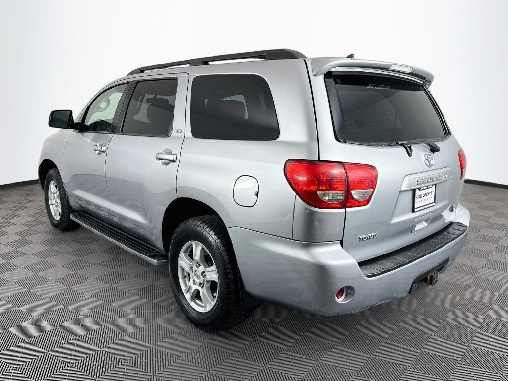 2010 Toyota Sequoia SR5 5.7L